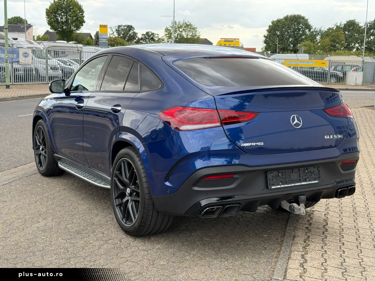 MERCEDES-BENZ GLE 63 AMG S Burmester High-End Head-Up