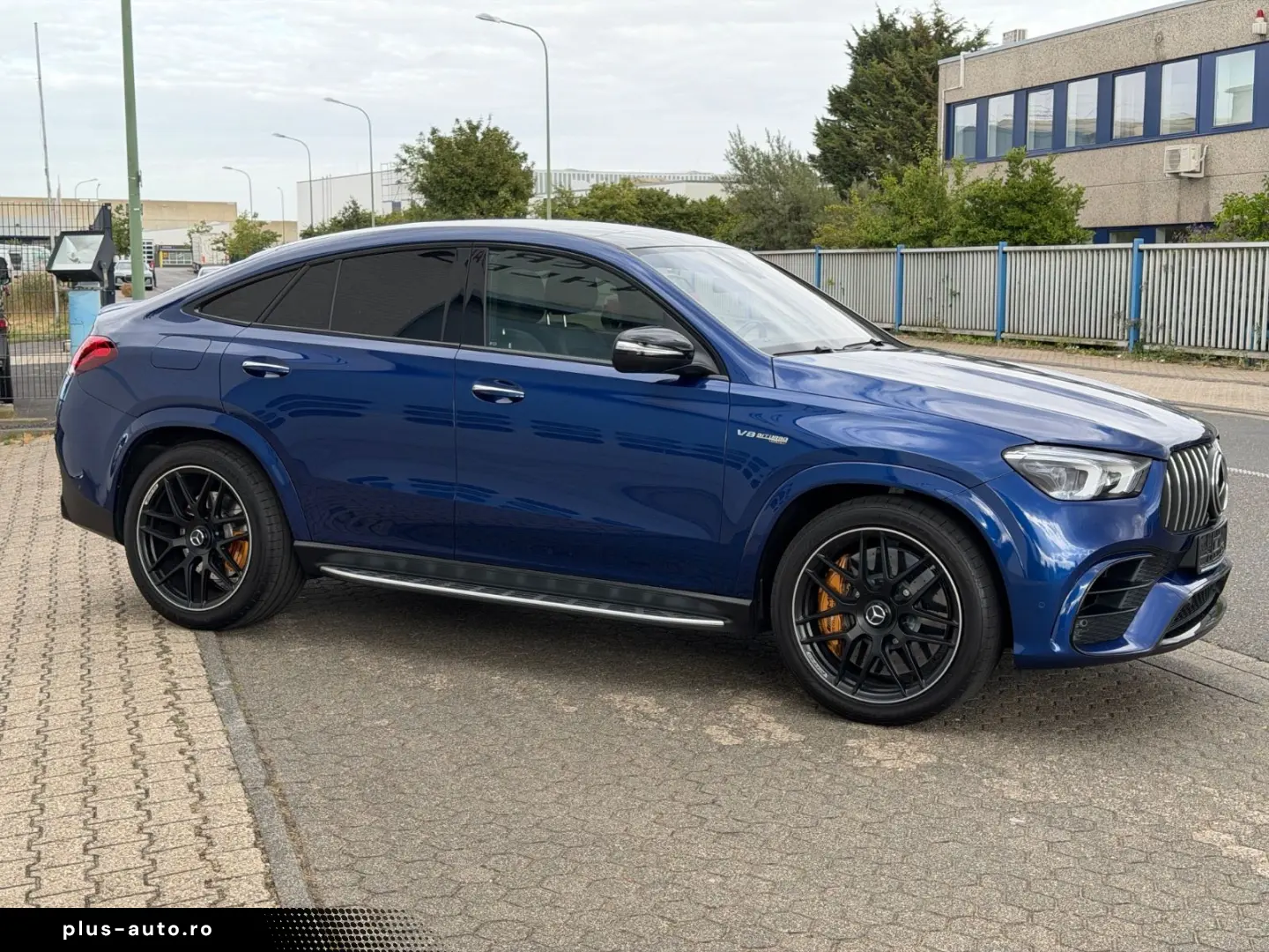 MERCEDES-BENZ GLE 63 AMG S Burmester High-End Head-Up