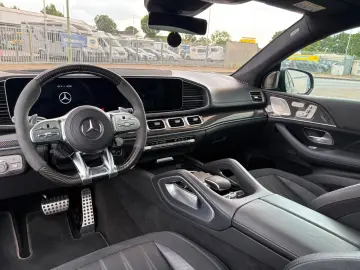 MERCEDES-BENZ GLE 63 AMG S Burmester High-End Head-Up