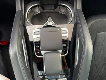 MERCEDES-BENZ GLE 63 AMG S Burmester High-End Head-Up