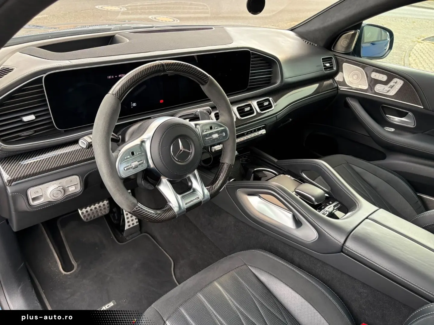 MERCEDES-BENZ GLE 63 AMG S Burmester High-End Head-Up