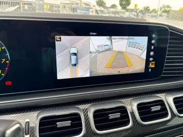 MERCEDES-BENZ GLE 63 AMG S Burmester High-End Head-Up