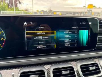 MERCEDES-BENZ GLE 63 AMG S Burmester High-End Head-Up