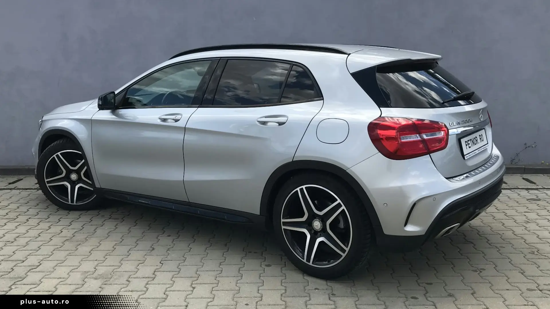 Mercedes-Benz GLA 200 (CDI) d 7G-DCT AMG Line