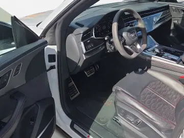 AUDI RS Q8 tiptronic Matrix HUD B&O Pano AHK Virtual