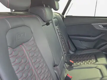AUDI RS Q8 tiptronic Matrix HUD B&O Pano AHK Virtual