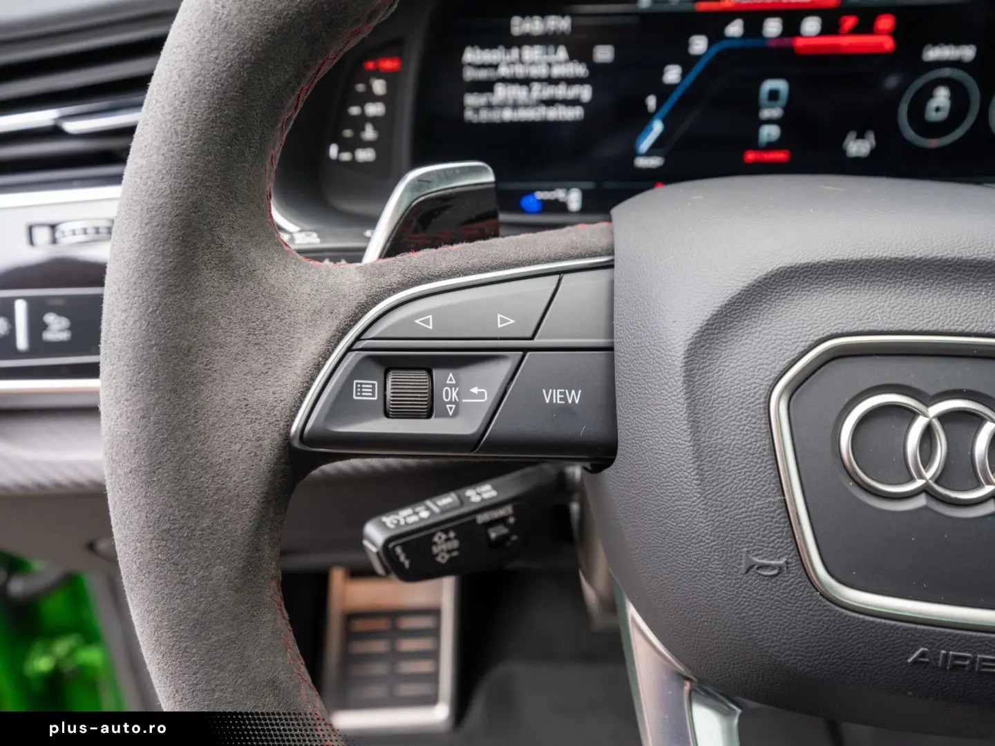 AUDI RS Q8 4.0TFSI quattr NAVI MATRIX KERAMIK 305km h