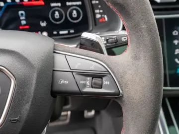 AUDI RS Q8 4.0TFSI quattr NAVI MATRIX KERAMIK 305km h