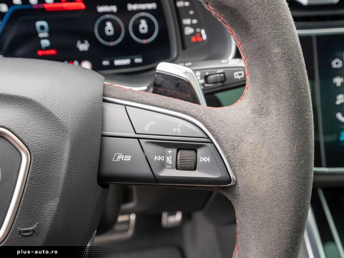 AUDI RS Q8 4.0TFSI quattr NAVI MATRIX KERAMIK 305km h