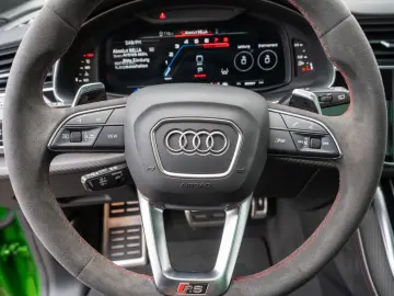 AUDI RS Q8 4.0TFSI quattr NAVI MATRIX KERAMIK 305km h