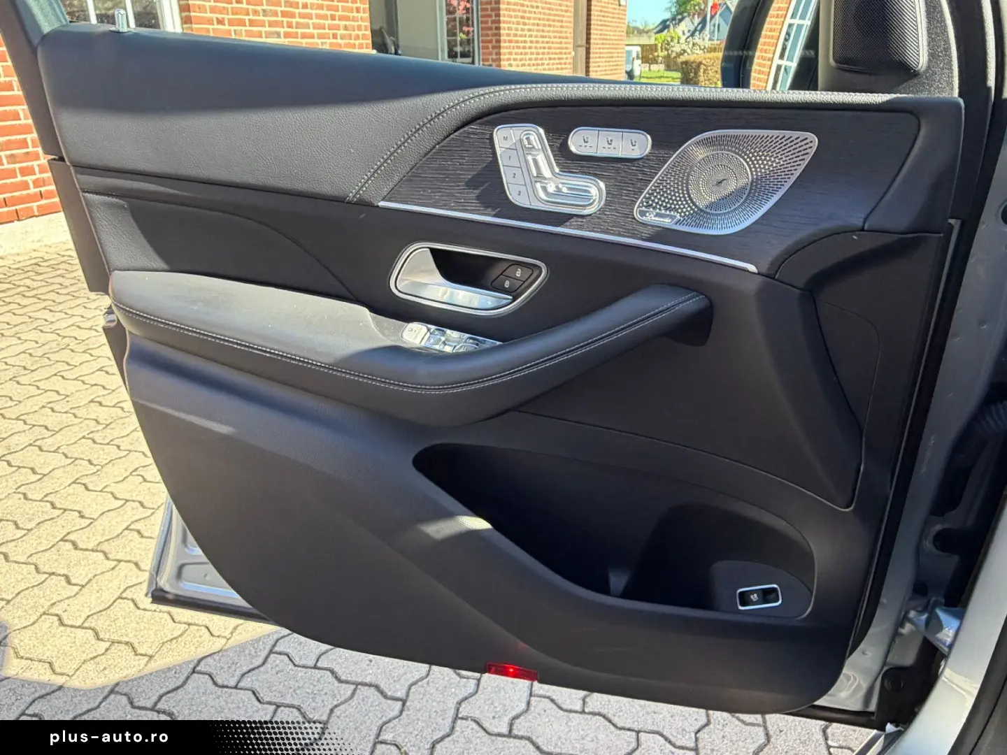 MERCEDES-BENZ GLE 350 de 4M AMG-LINE NAPPA UPE ca. 111.000 -