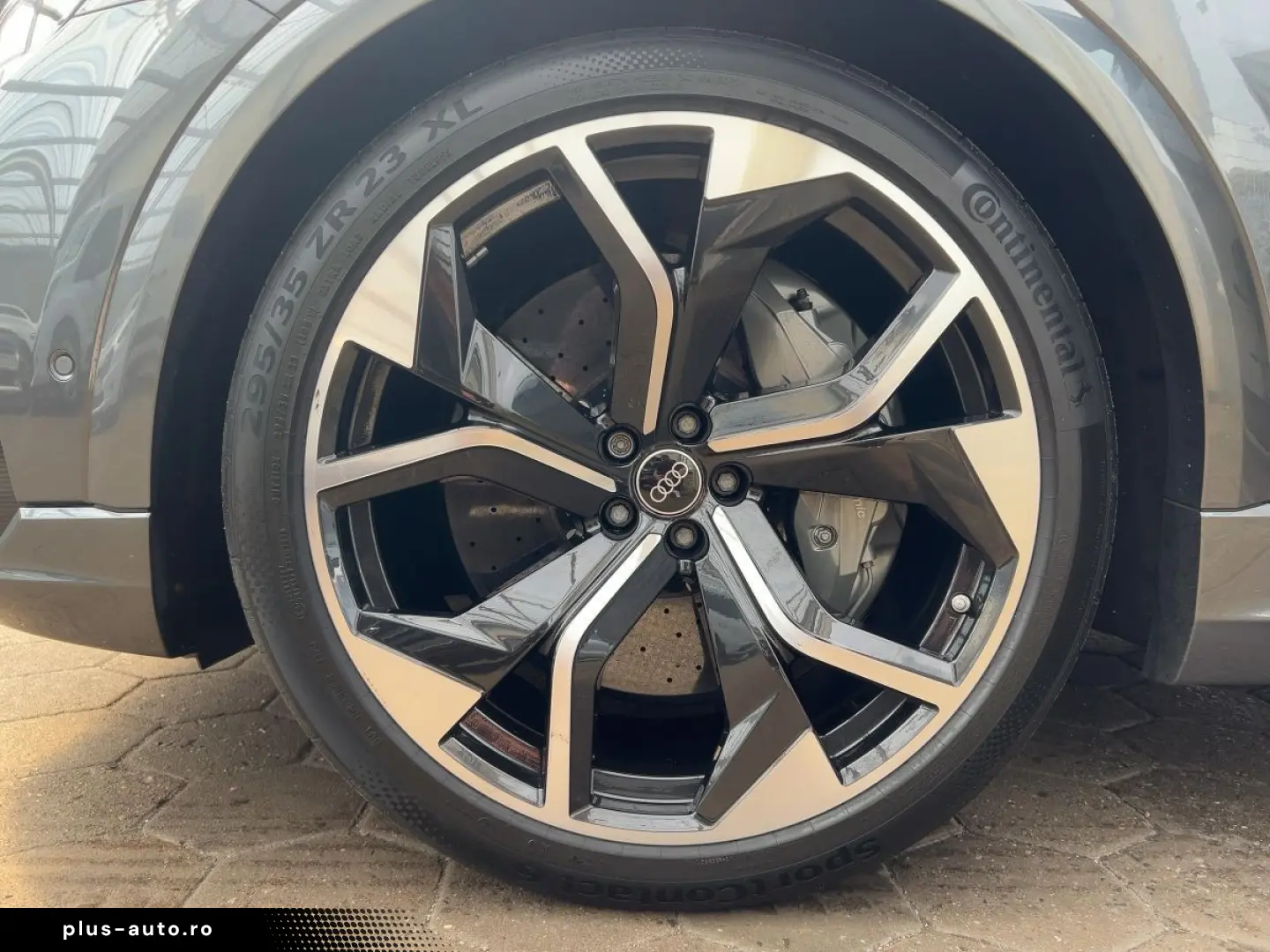 AUDI RSQ8 quattro tiptronic AHK Keramik Sportabgas B&