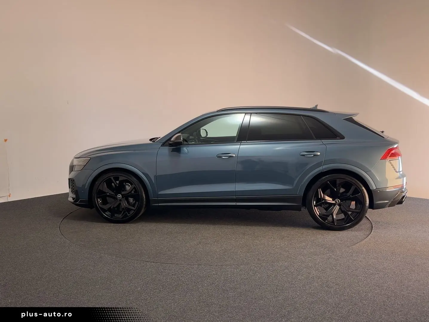 AUDI RS Q8 4.0 TFSI quattro Dynamik Plus Sportabgas