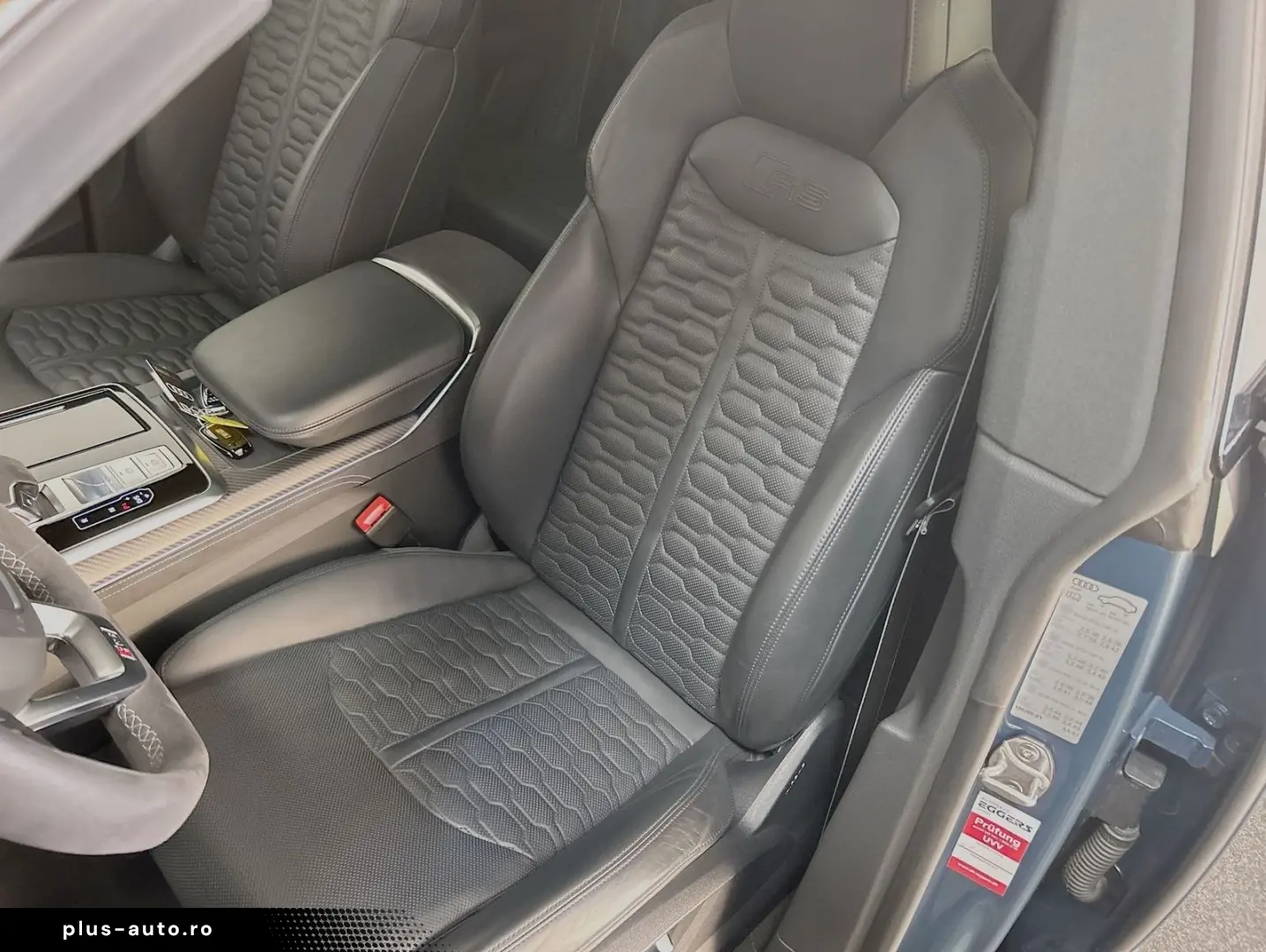 AUDI RS Q8 4.0 TFSI quattro Dynamik Plus Sportabgas