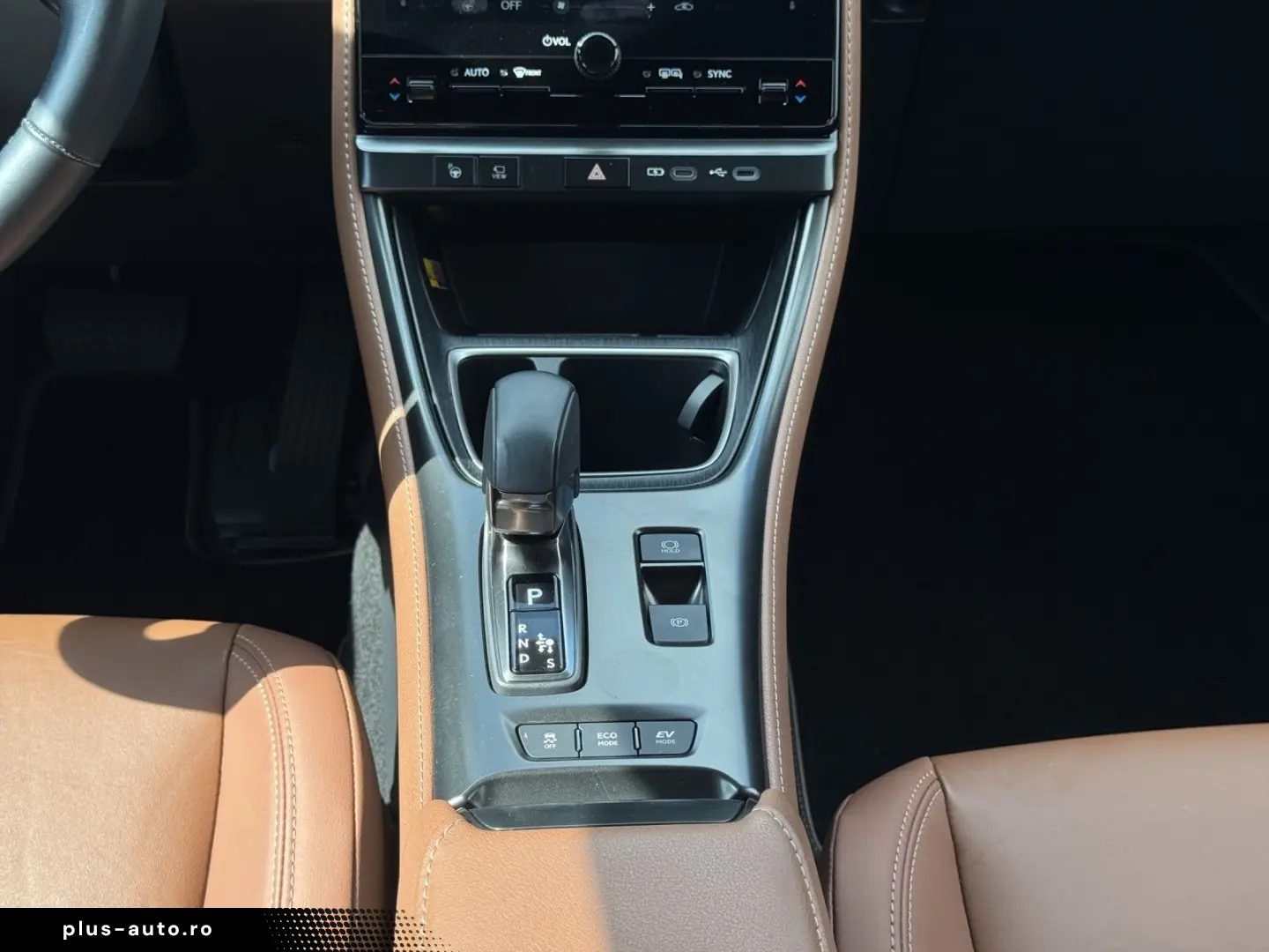 LEXUS LBX 1.5 Hybrid Relax E-FOUR Safe & Sound Paket