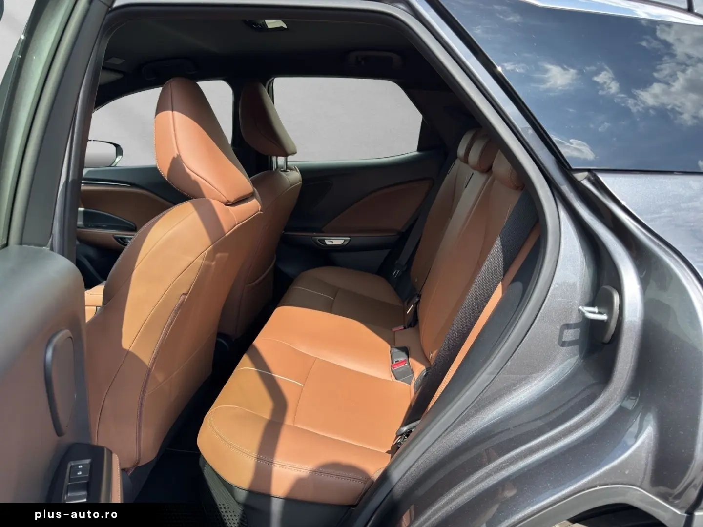 LEXUS LBX 1.5 Hybrid Relax E-FOUR Safe & Sound Paket