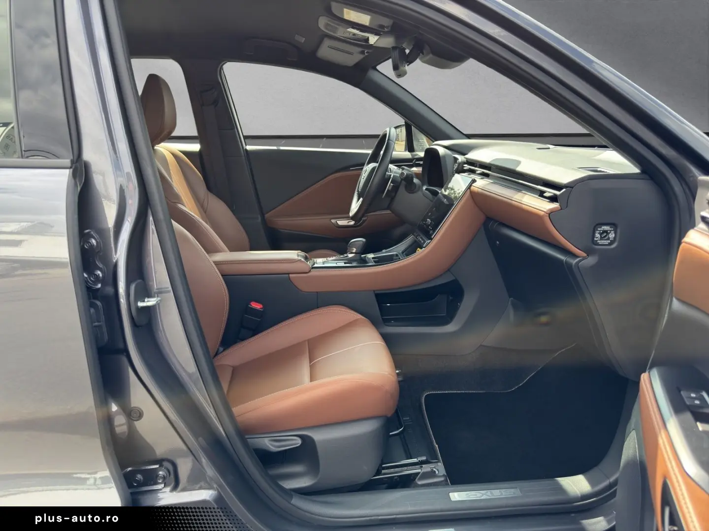 LEXUS LBX 1.5 Hybrid Relax E-FOUR Safe & Sound Paket
