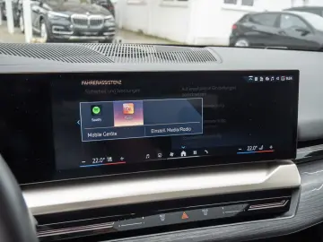 BMW 530e M-Sport PANO HUD 360 KAM HK