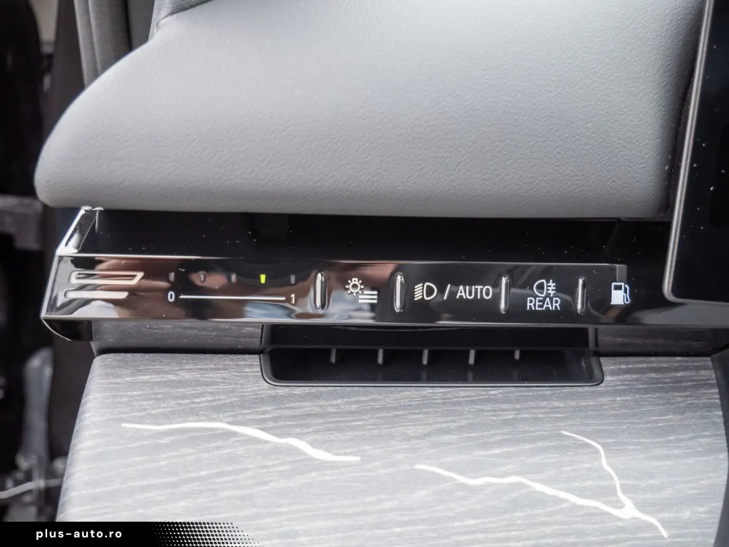 BMW 530e M-Sport PANO HUD 360 KAM HK