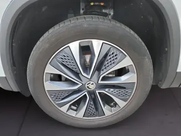 Skoda Kodiaq 2 0 TDI DSG Tour Navi LED