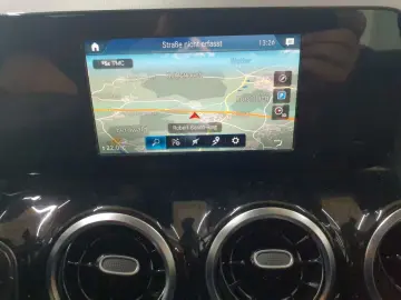 MERCEDES-BENZ GLA 200 d 8G-Style