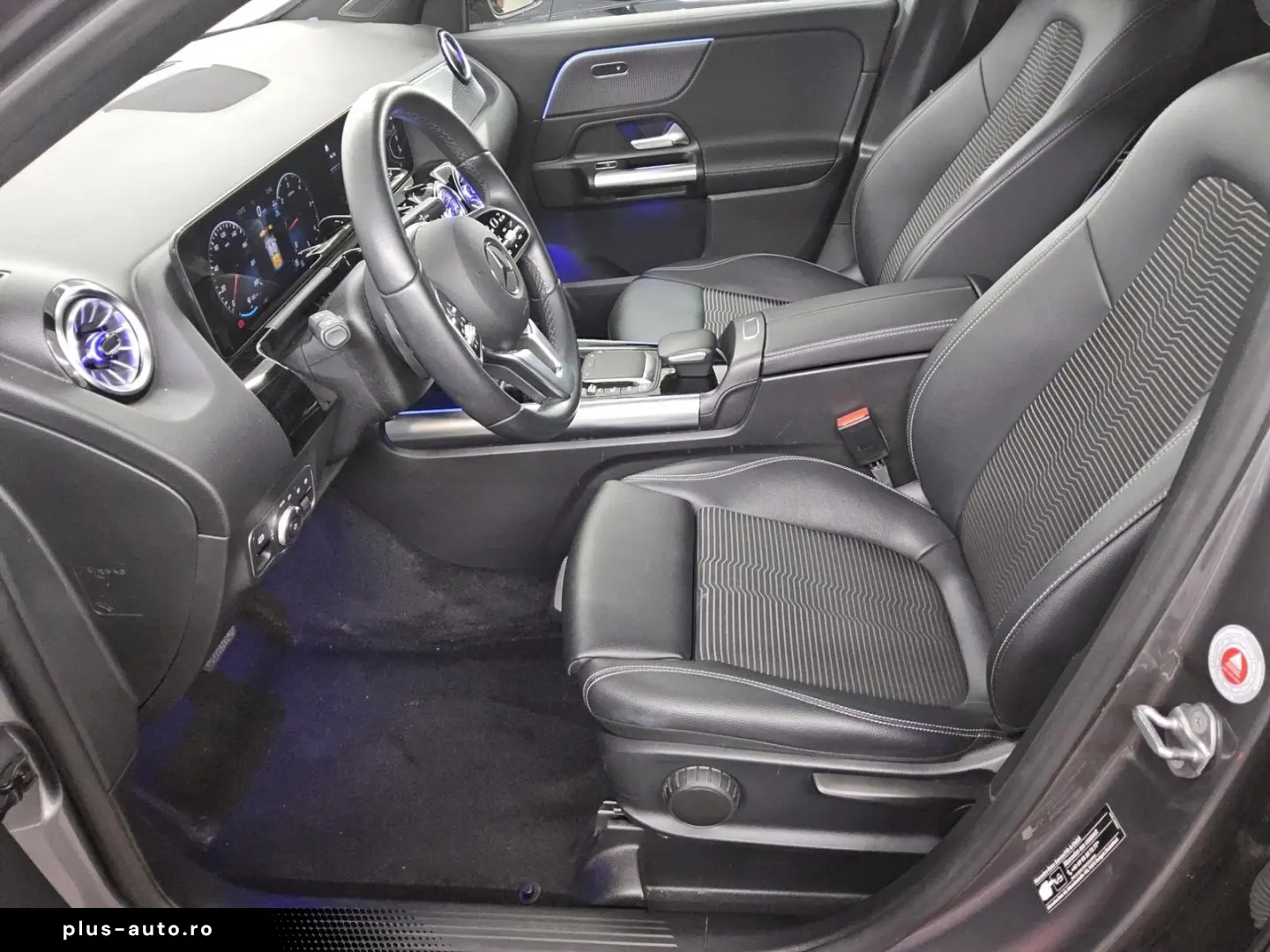 MERCEDES-BENZ GLA 200 d Progressive T-Leder LED MBUX
