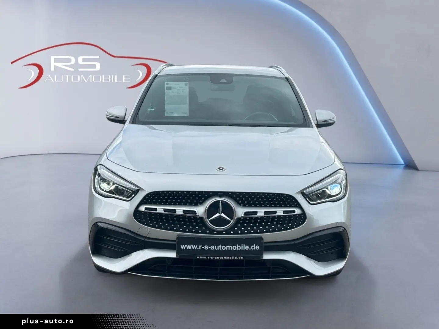 MERCEDES-BENZ GLA 200 d. AMG-line