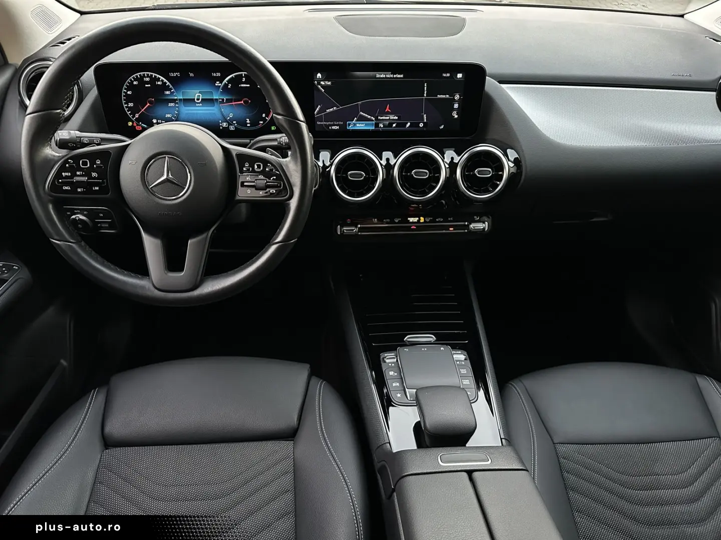 MERCEDES-BENZ GLA 180 d Style LED WIDESCREEN KAMERA