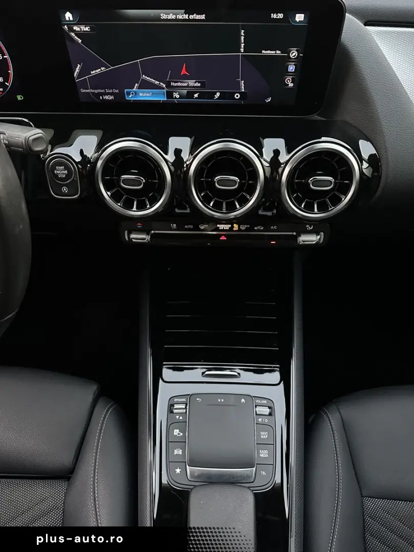 MERCEDES-BENZ GLA 180 d Style LED WIDESCREEN KAMERA