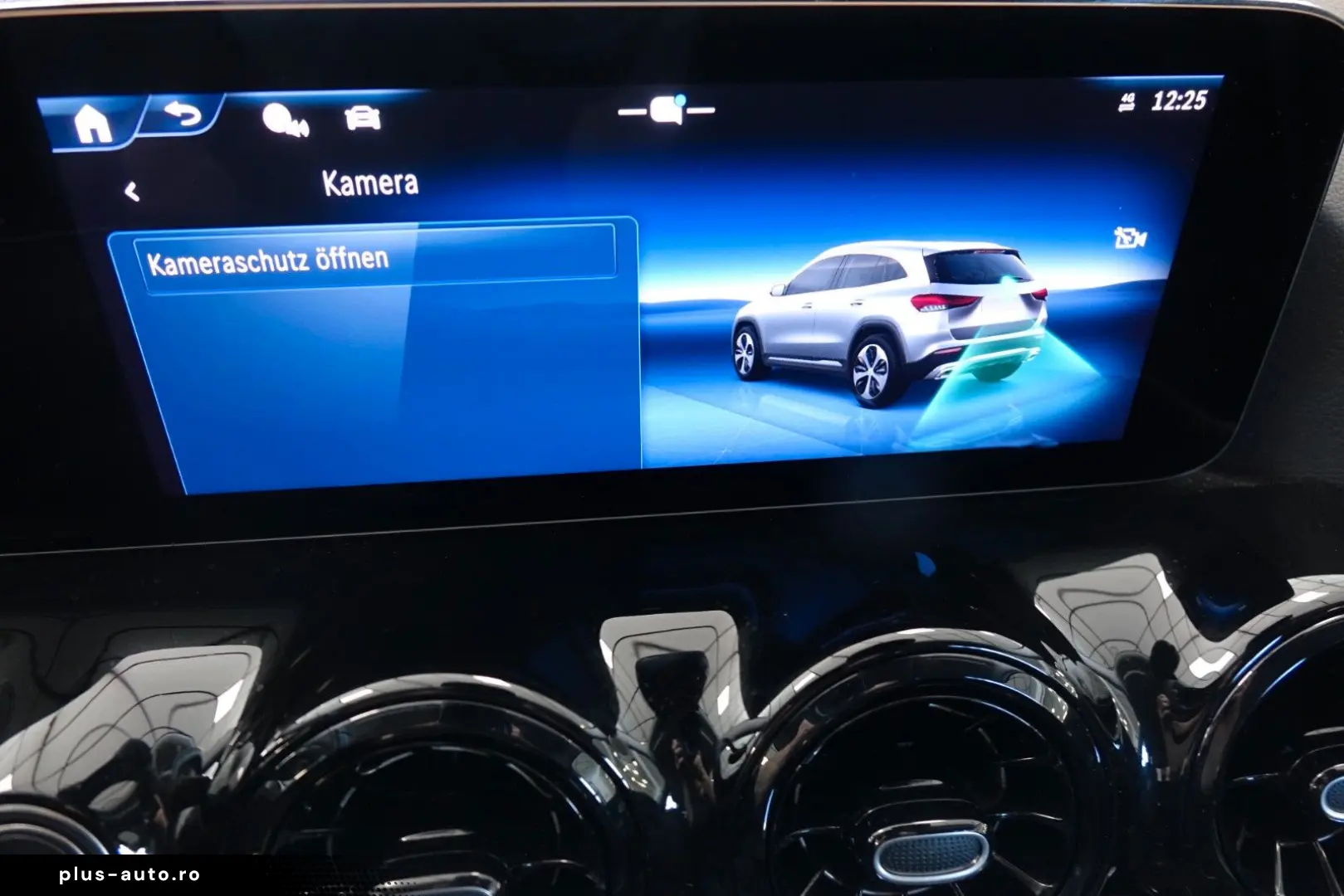 MERCEDES-BENZ GLA 180d  LED Navi Premium