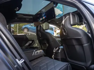 BMW 740 i MSportPro xDrive Ex.LoungePaket 3D NEW MODEL