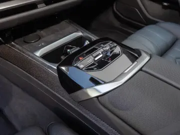BMW 740 i MSportPro xDrive Ex.LoungePaket 3D NEW MODEL