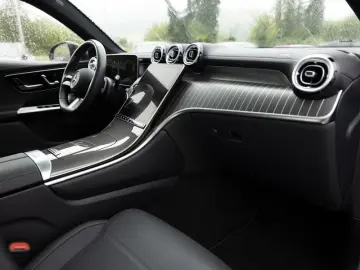 MERCEDES-BENZ GLC 300 de 4M Coupé AMG-Sport Technik Pano AHK