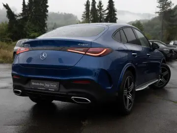 MERCEDES-BENZ GLC 300 de 4M Coupé AMG-Sport Technik Pano AHK