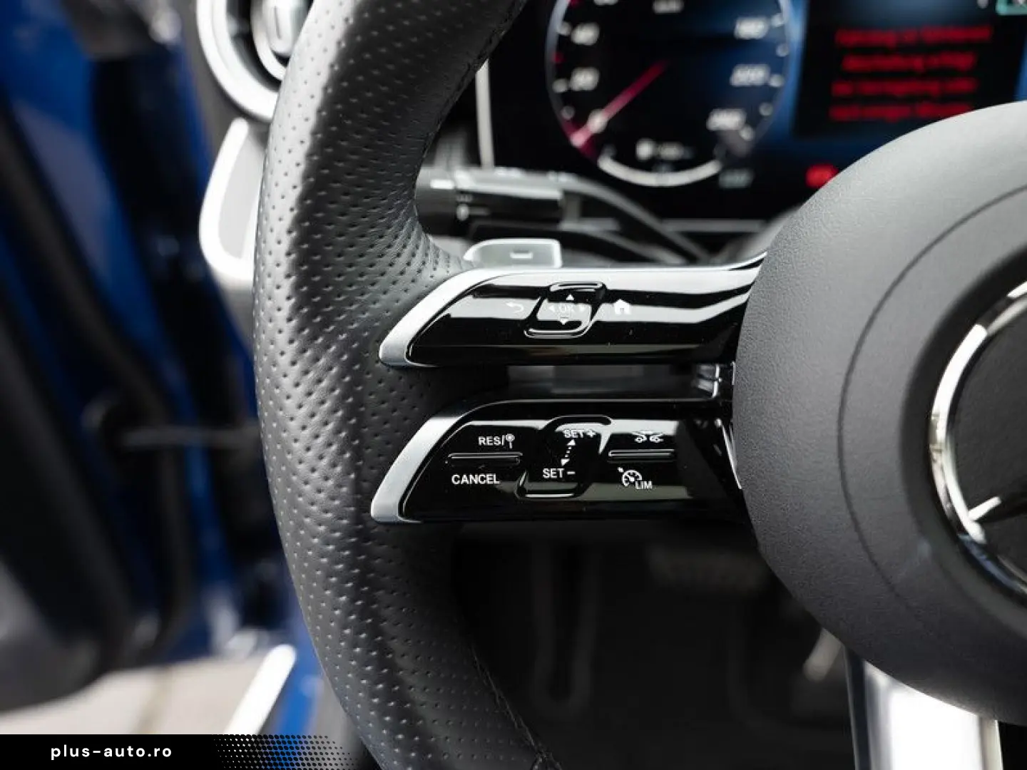 MERCEDES-BENZ GLC 300 de 4M Coupé AMG-Sport Technik Pano AHK