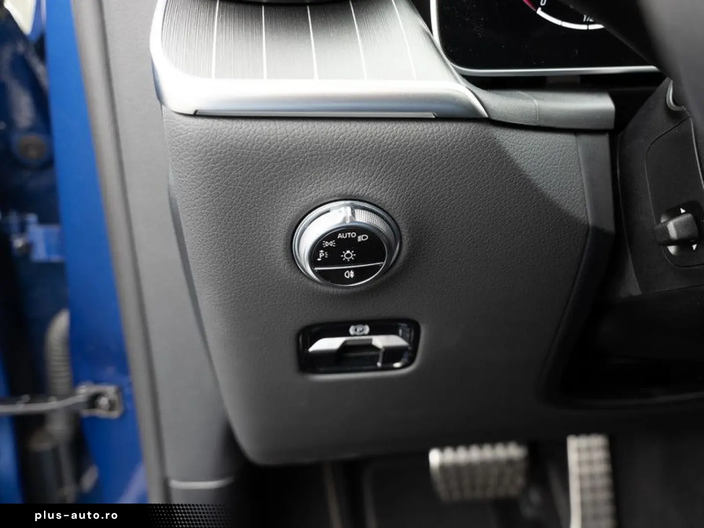 MERCEDES-BENZ GLC 300 de 4M Coupé AMG-Sport Technik Pano AHK