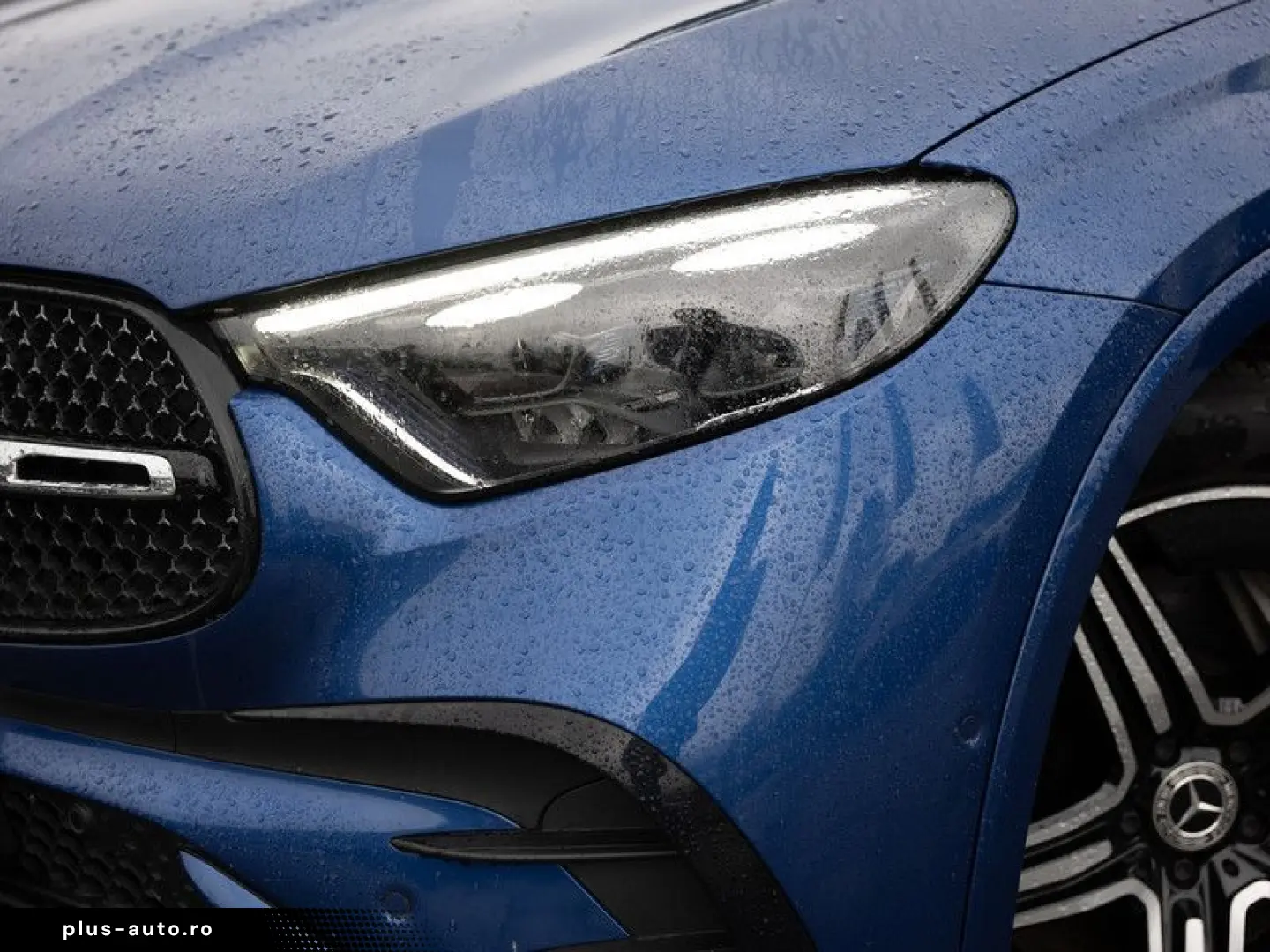 MERCEDES-BENZ GLC 300 de 4M Coupé AMG-Sport Technik Pano AHK