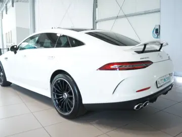MERCEDES-BENZ AMG GT 43 4M  4-Türer HUD Pano Burmester