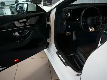 MERCEDES-BENZ AMG GT 43 4M  4-Türer HUD Pano Burmester