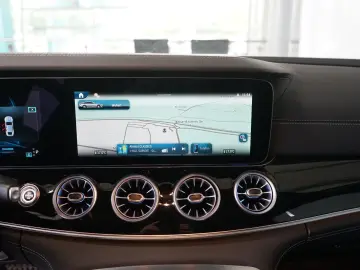 MERCEDES-BENZ AMG GT 43 4M  4-Türer HUD Pano Burmester