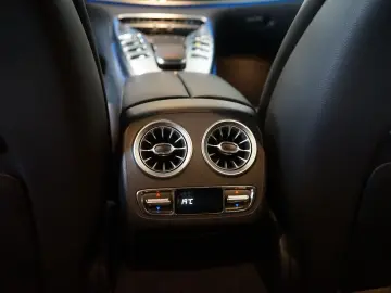 MERCEDES-BENZ AMG GT 43 4M  4-Türer HUD Pano Burmester