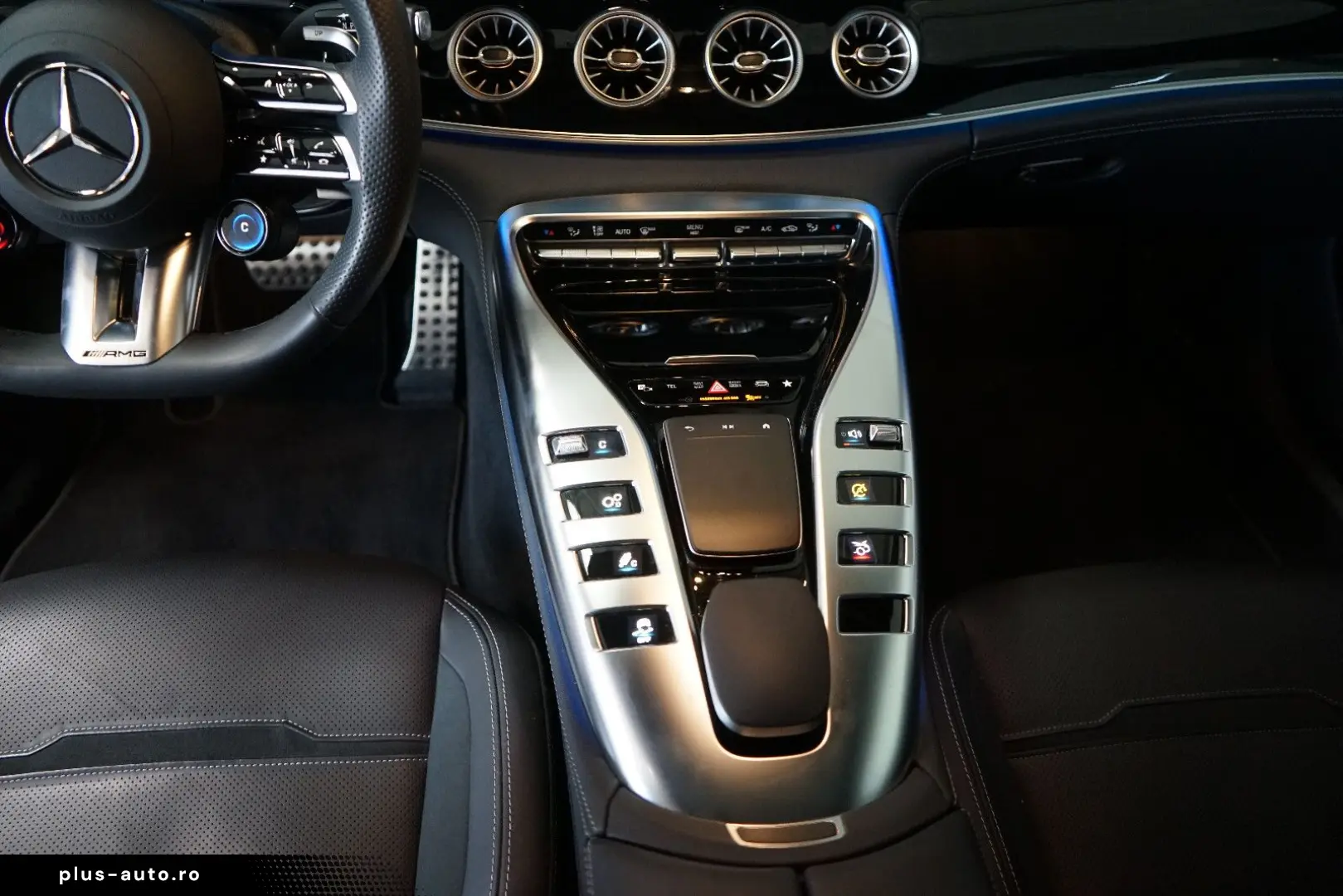 MERCEDES-BENZ AMG GT 43 4M  4-Türer HUD Pano Burmester