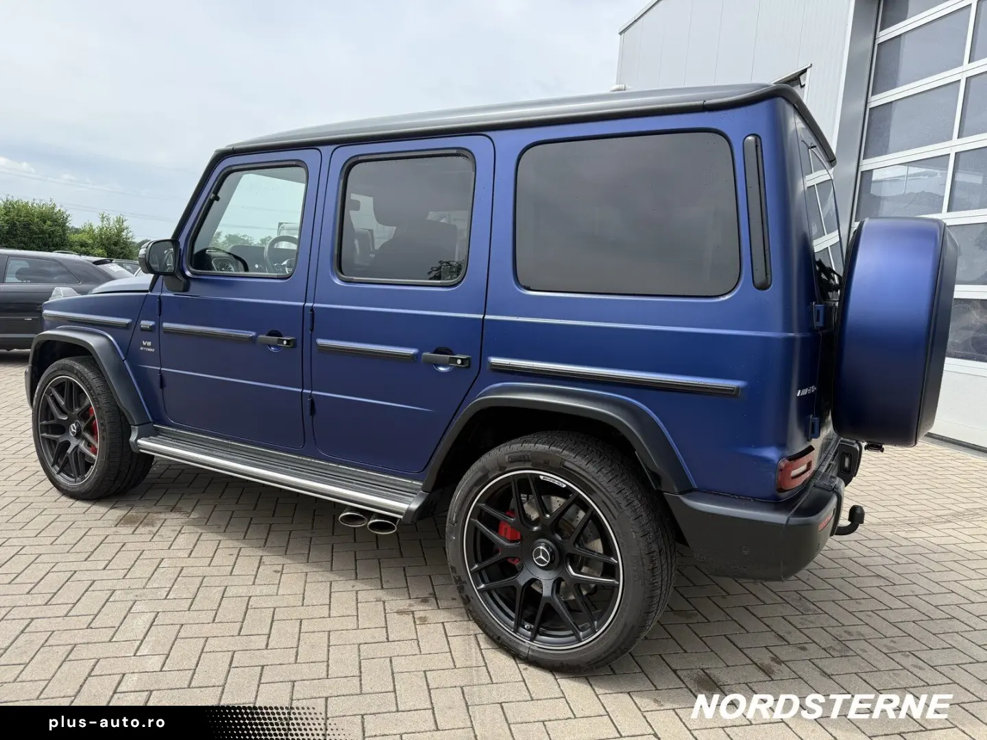 MERCEDES-BENZ Mercedes-AMG G 63 Fond Entertainment LNP 235T€
