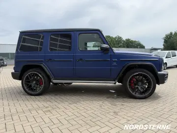 MERCEDES-BENZ Mercedes-AMG G 63 Fond Entertainment LNP 235T€