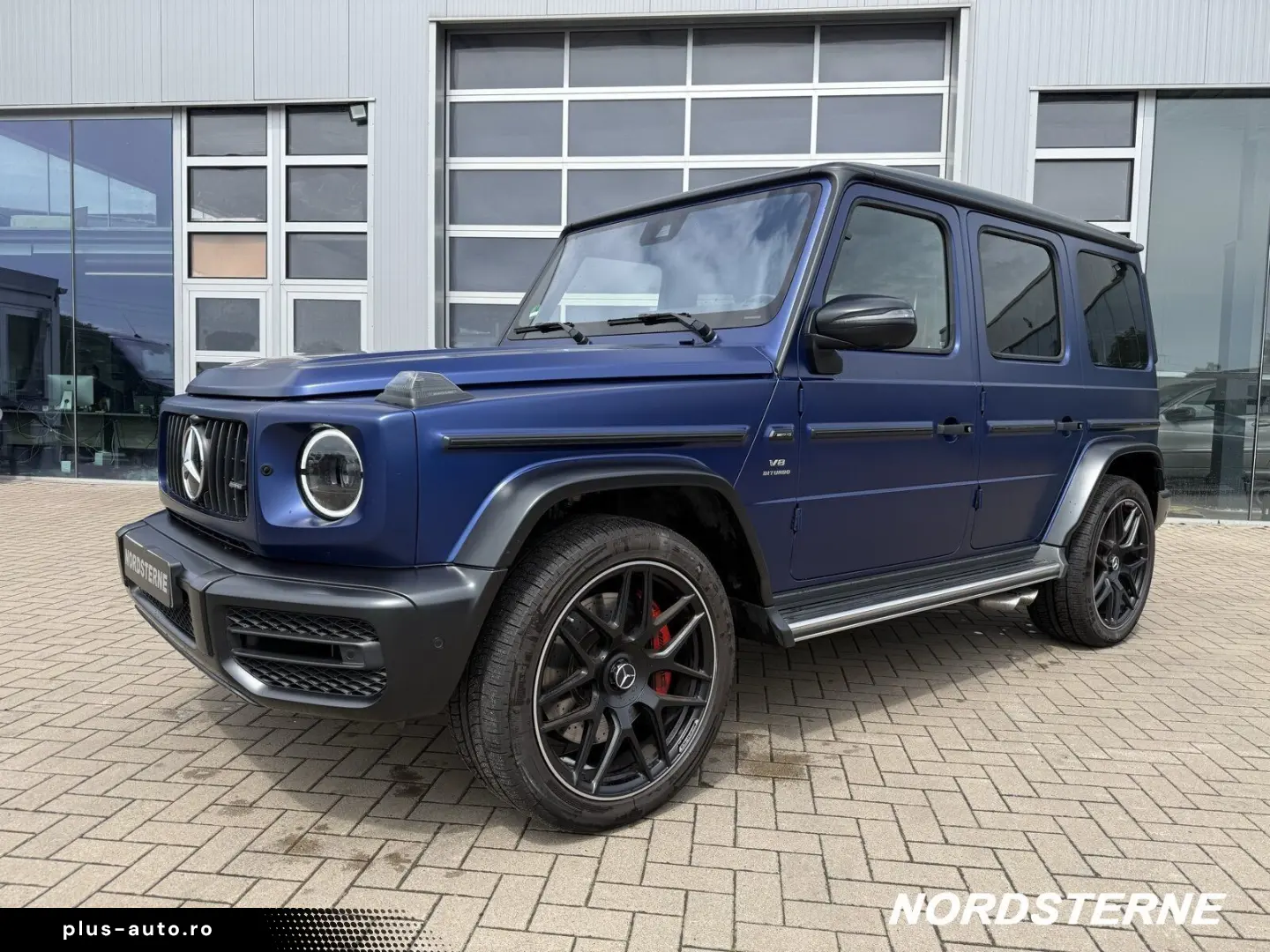 MERCEDES-BENZ Mercedes-AMG G 63 Fond Entertainment LNP 235T€