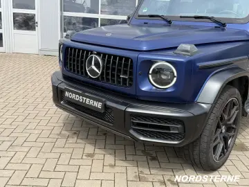 MERCEDES-BENZ Mercedes-AMG G 63 Fond Entertainment LNP 235T€
