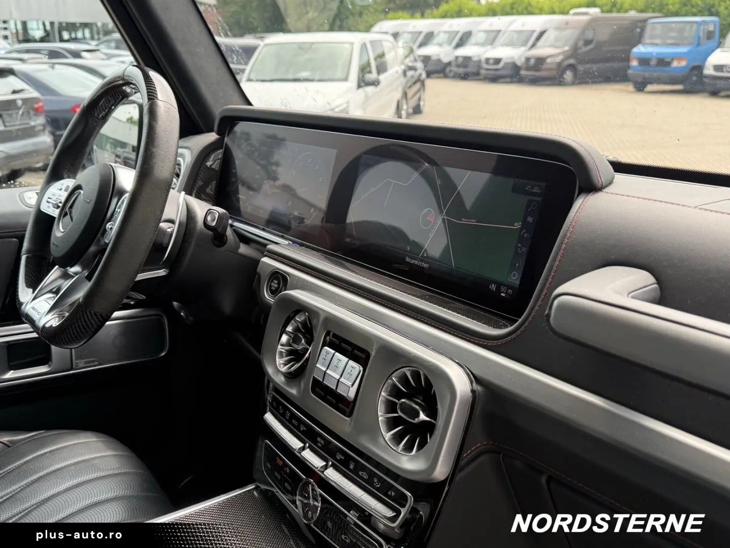 MERCEDES-BENZ Mercedes-AMG G 63 Fond Entertainment LNP 235T€