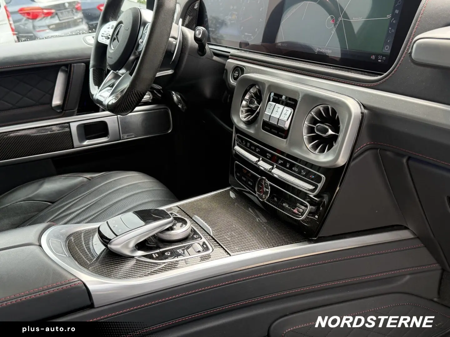 MERCEDES-BENZ Mercedes-AMG G 63 Fond Entertainment LNP 235T€