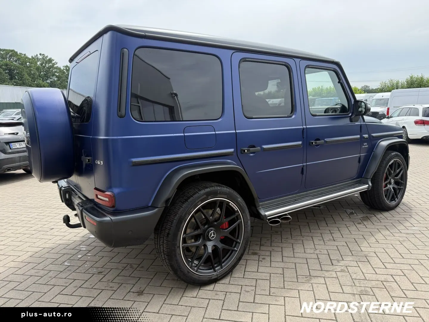 MERCEDES-BENZ Mercedes-AMG G 63 Fond Entertainment LNP 235T€