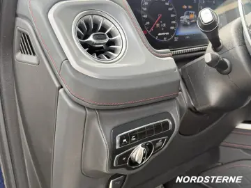 MERCEDES-BENZ Mercedes-AMG G 63 Fond Entertainment LNP 235T€